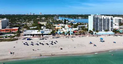 an aerial view of a beach with people on it at Sinclair Boutique Hotel in Hollywood