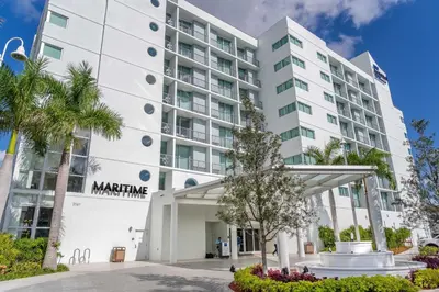 an exterior view of the marriott signature hotel at Maritime Hotel Fort Lauderdale Airport & Cruiseport in Fort Lauderdale