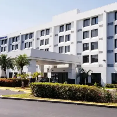 Holiday Inn Express & Suites Miami - Hialeah by IHG