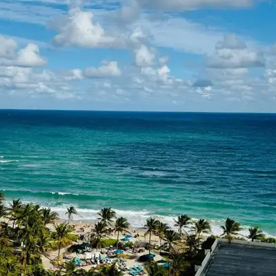 Miami Hollywood High Rise Condo 004-22bvic