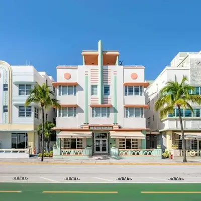 Hilton Vacation Club Crescent on South Beach Miami
