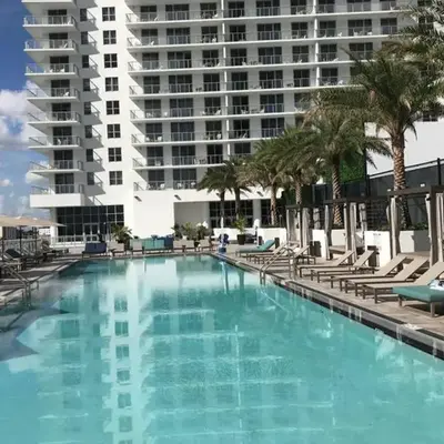 Hollywood Beach luxury condo-HBH