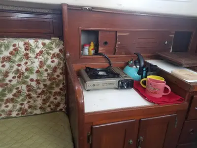 a kitchen with a counter with a toaster and a radio at Unique perspective in Miami