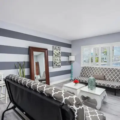 South Beach Suites in Ocean Drive