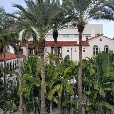 VERSACE MANSION VIEW SUITE at THE STRAND