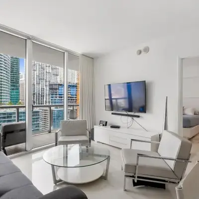 ** W ICON BRICKELL-LUXURY UNIT- FREE SPA**