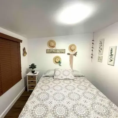 Independent Studio in Little Havana