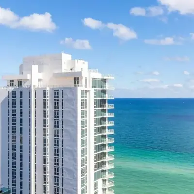 HYDEOV1BR - Unit 1910 - Ammos condo