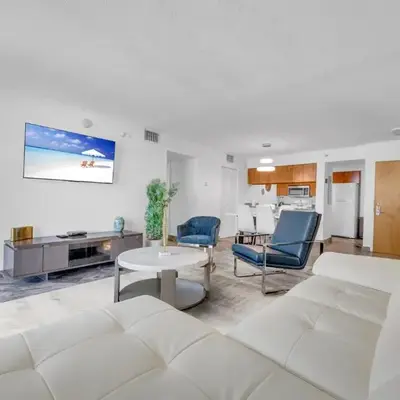 LUXURY 3 Bedrooms BRICKELL BAY APARTMENT