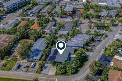 an aerial view of a house with a gps sign on it at Designer Delight in Fort Lauderdale