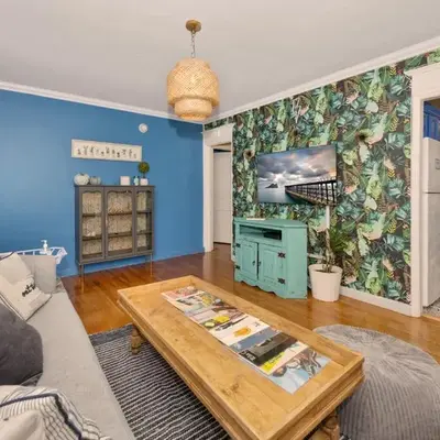 Cozy Cottage Near Beach