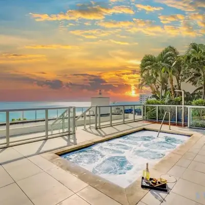 Rooftop Pool
