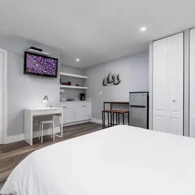 Shell on the Beach 104 - RENOVATED