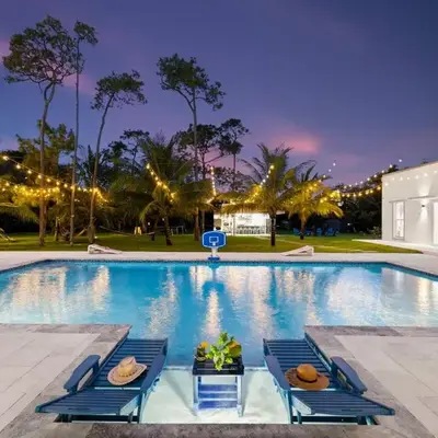 Casa Blanca of Miami º Families & Weekly Stays Close to Miami Beaches and the Keys West