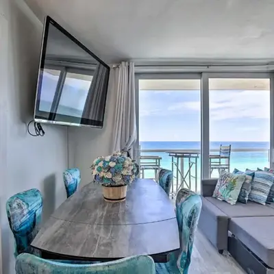 On-Site Beach Access Sunny Isles Beach Studio!