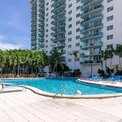 Zen Vacation Rentals Modern Penthouse Across Ocean