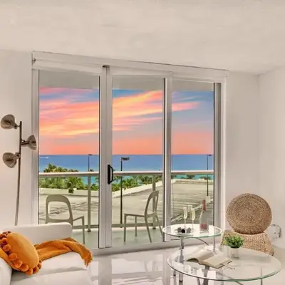 Special Offer - Balcony - Beachfront Condo - Gym