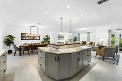 Gallery image of Modern house wpool volleyball court in Davie
