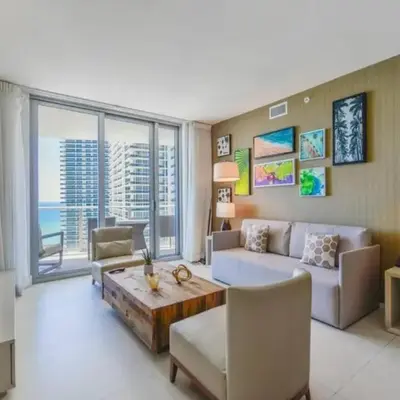 Beachfront Condo with Mesmerizing Views