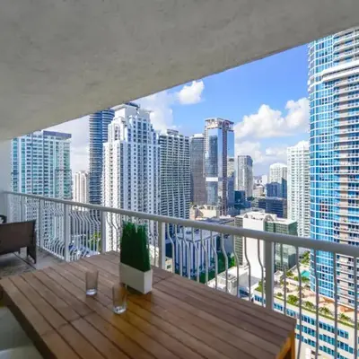 Centric 40thFloor Brickell Condo FREE parking by Palermo Home Miami