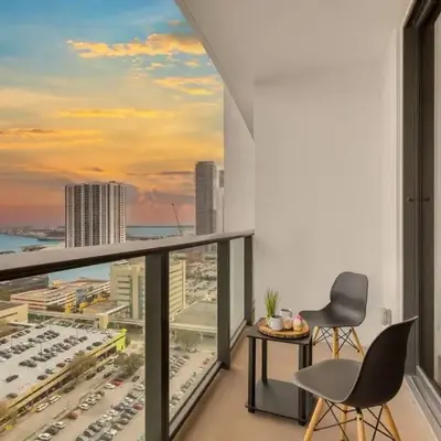 Modern Miami Gem - City View Condo - Free Parking